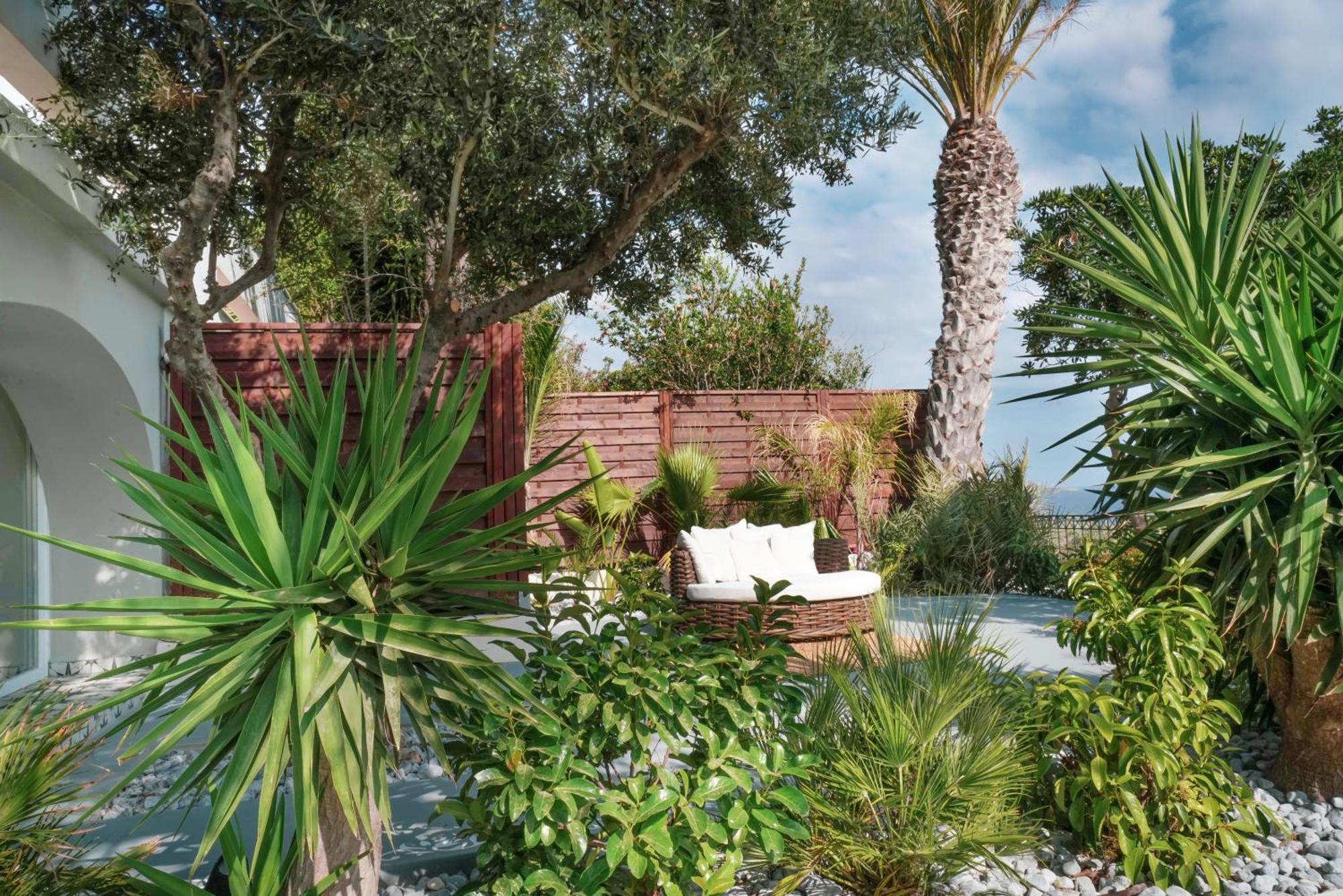 Pafsilipon Suites Ermoupoli Luaran gambar
