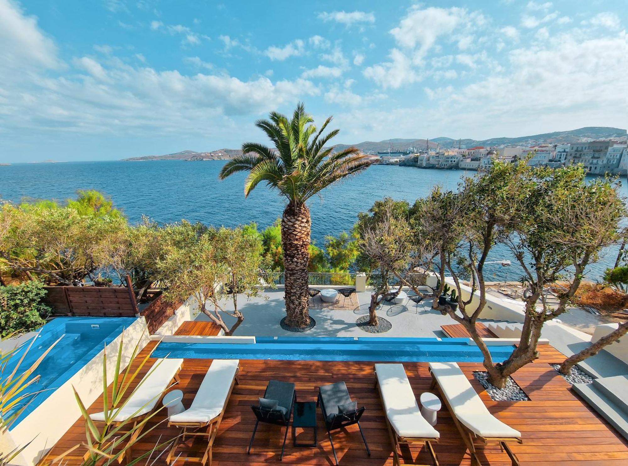Pafsilipon Suites Ermoupoli Luaran gambar